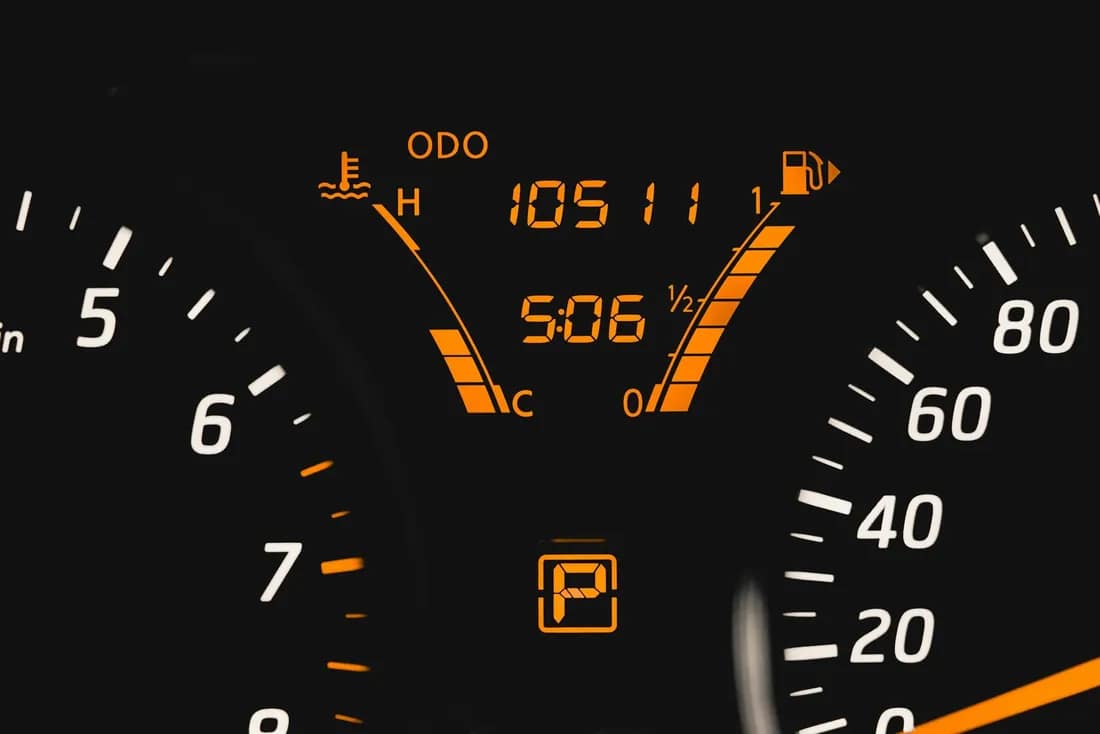 Testing cluster and infotainment displays — image 1